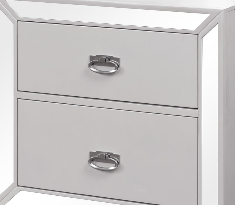 Grand Gloria Contemporary Style Nightstand in White finish Wood