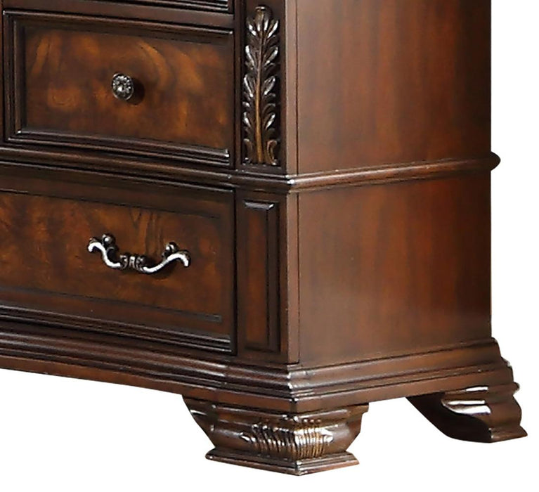 Santa Monica Traditional Style Dresser in Cherry finish Wood