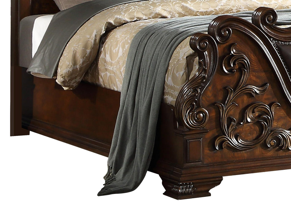 Santa Monica Traditional Style King Bed in Cherry finish Wood